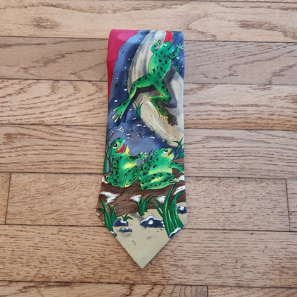 Anheuser-Busch Men's Frog Tie - Picture 3 of 10